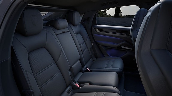Porsche Cayenne 10 of 10