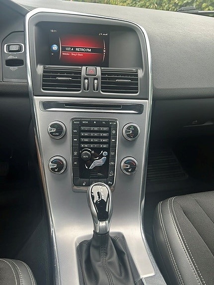Volvo XC60 10 of 10