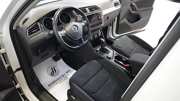 Volkswagen Tiguan 8 of 22