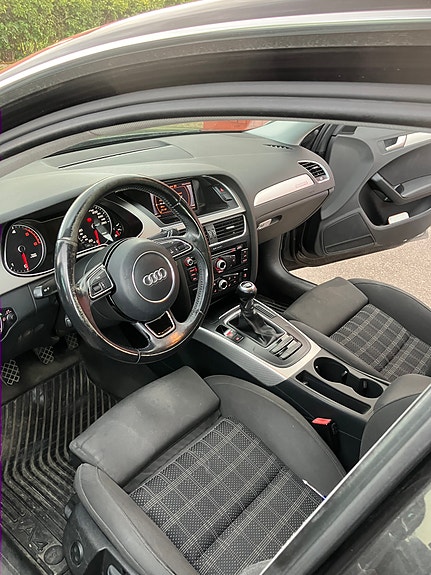 Audi A4 5 of 5