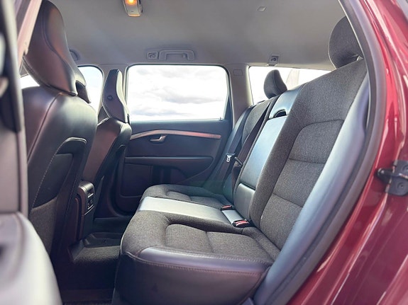 Volvo XC70 20 of 25