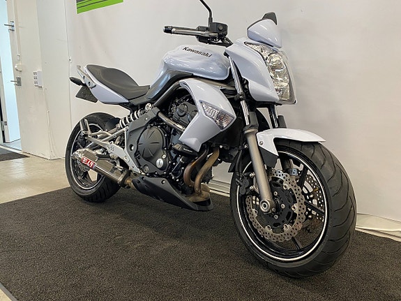 Kawasaki Er-6n "nyservad - Yoshimura slipon" 3 of 5