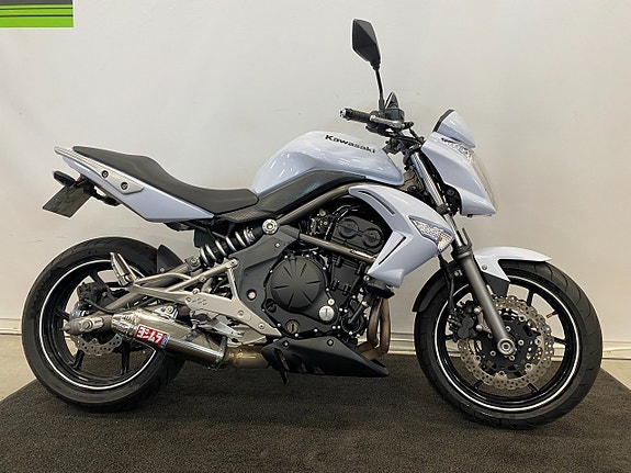 Kawasaki Er-6n "nyservad - Yoshimura slipon" 2 of 5