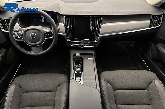 Volvo V90 7 of 21