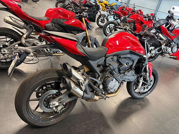 Ducati Monster 950 ABS 2 of 2
