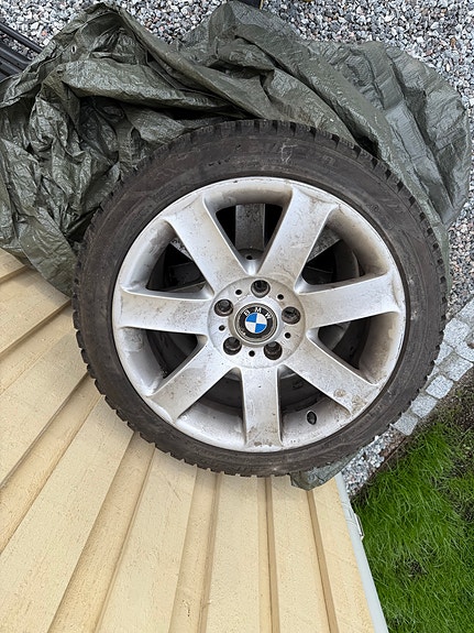 BMW 318i 5 of 5