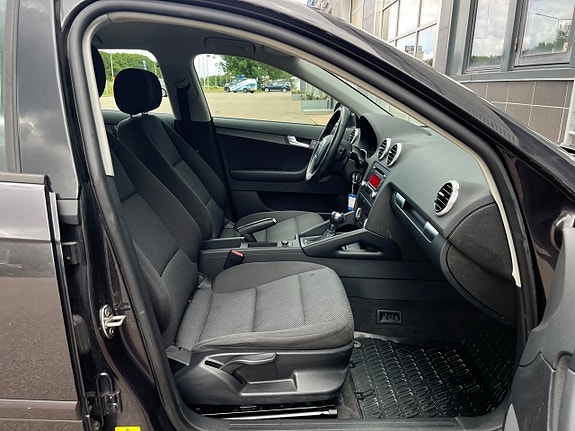 Audi A3 9 of 25