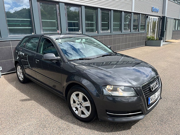 Audi A3 3 of 5