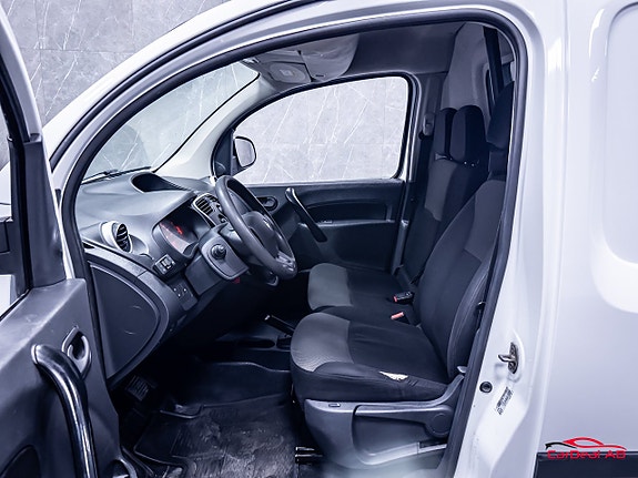 Renault Kangoo Express 10 of 26