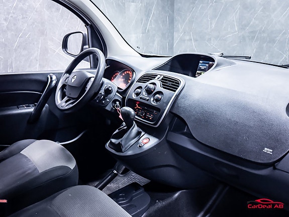 Renault Kangoo Express 13 of 26