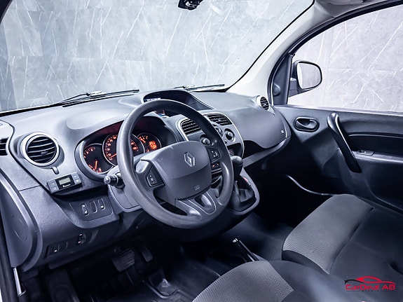 Renault Kangoo Express 11 of 26