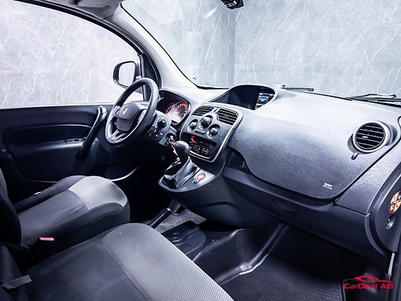 Renault Kangoo Express 14 of 26