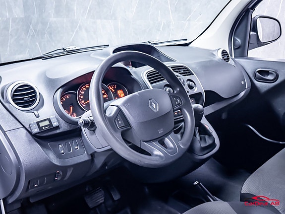 Renault Kangoo Express 12 of 26