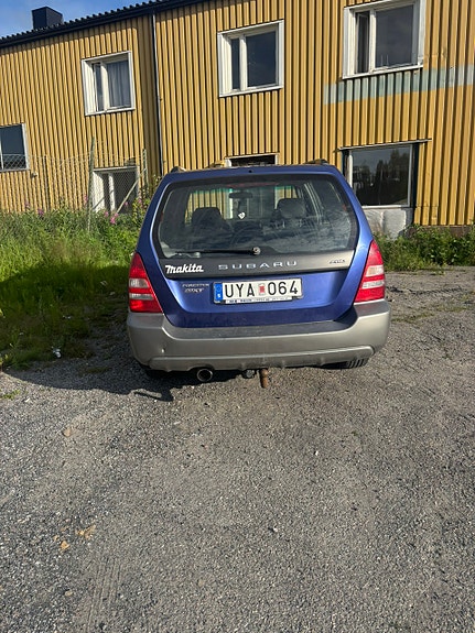 Subaru Forester 2 of 5