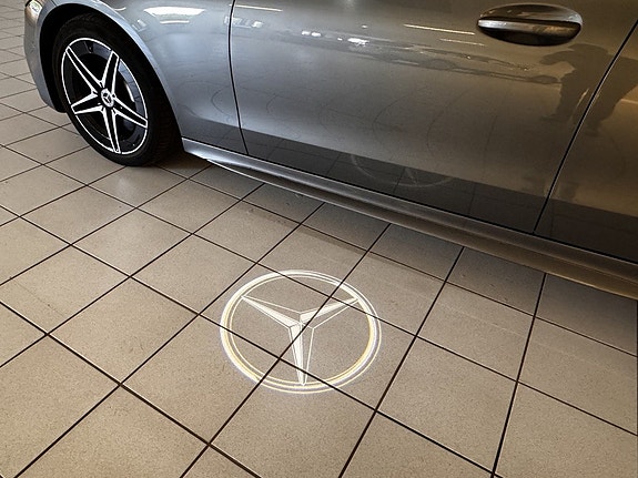 Mercedes-Benz C220 d 17 of 19