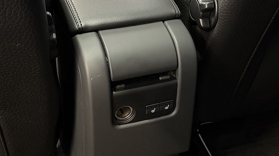 Volvo XC60 28 of 29
