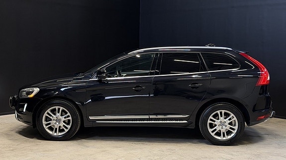 Volvo XC60 6 of 29