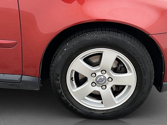 Volvo V50 25 of 25
