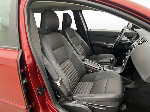Volvo V50 19 of 25