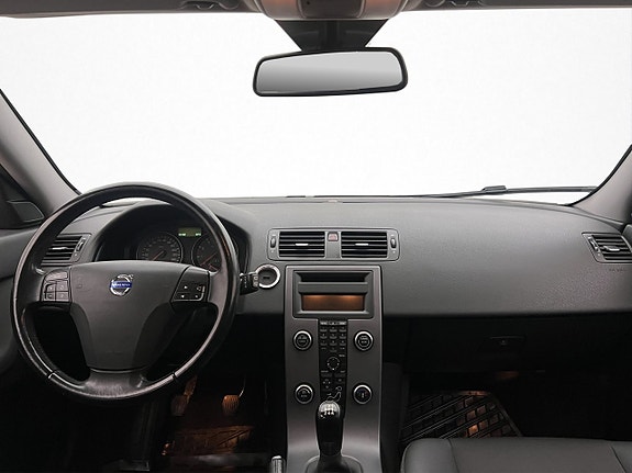 Volvo V50 12 of 25