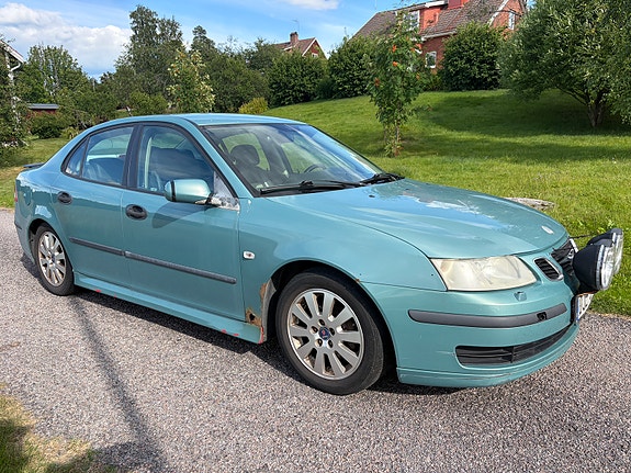 Saab 9-3 2 of 2
