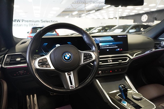 BMW i4 13 of 27