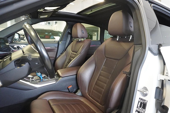 BMW i4 8 of 27
