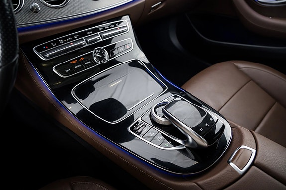 Mercedes-Benz E220 d 16 of 26