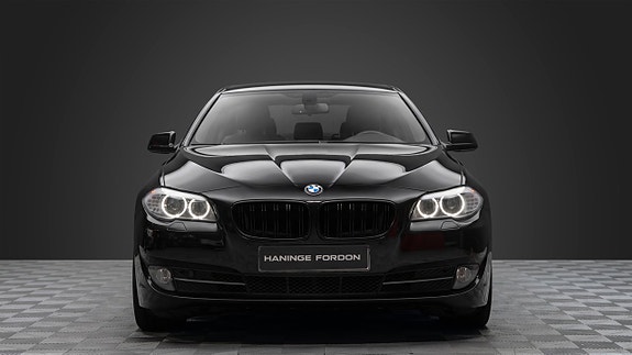 BMW 520d 2 of 19
