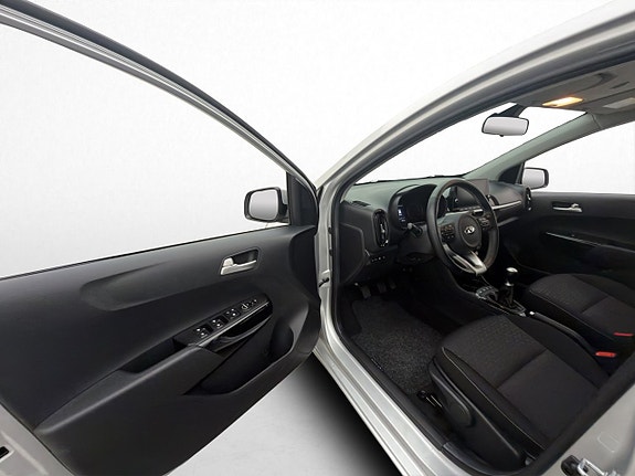 Kia Picanto 10 of 29