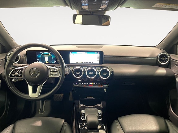 Mercedes-Benz A200 2 of 17