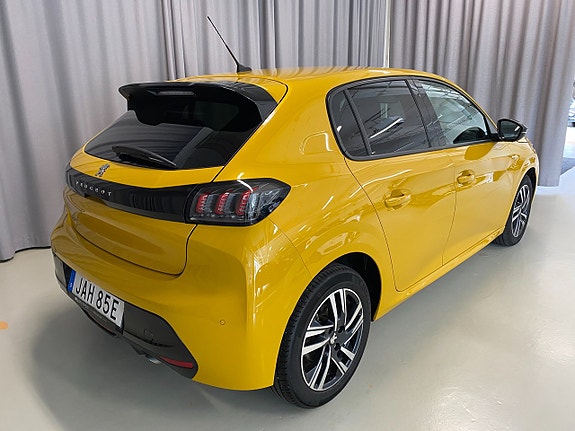 Peugeot 208 5 of 5