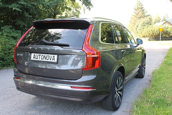Volvo XC90 4 of 5
