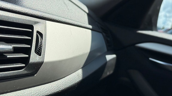BMW X1 24 of 30