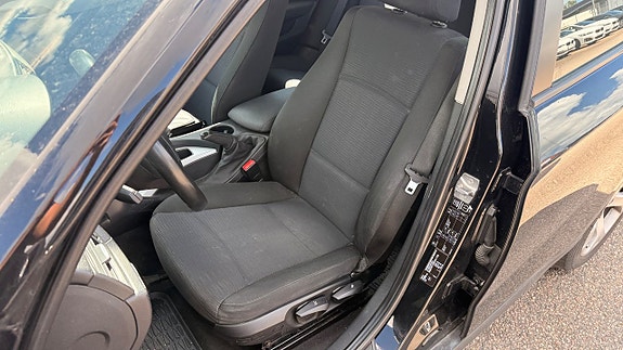 BMW X1 9 of 30