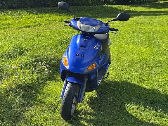 Kymco Fever ZX 2 of 5