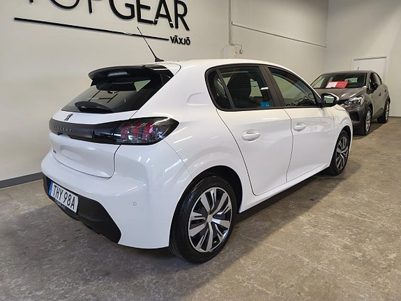Peugeot 208 6 of 19