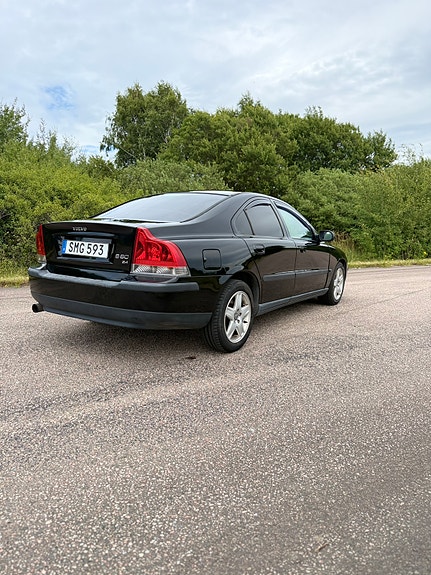 Volvo S60 5 of 5