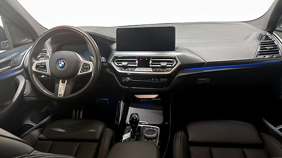 BMW X3 4 of 5