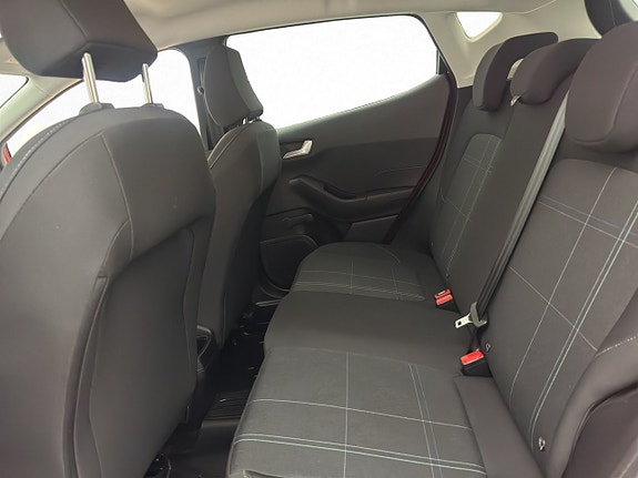Ford Fiesta 23 of 28
