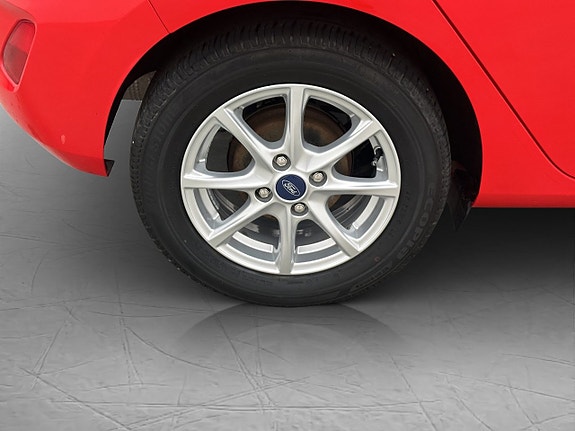 Ford Fiesta 27 of 28