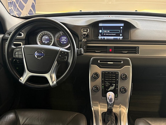 Volvo V70 14 of 21