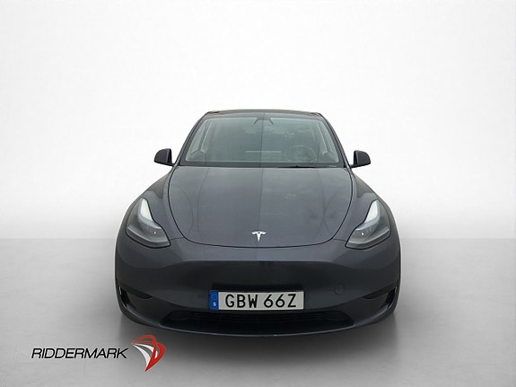 Tesla Model Y 3 of 30