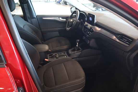 Ford Kuga 7 of 15