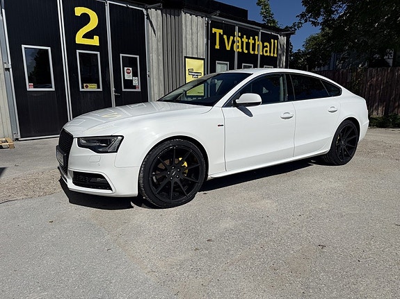 Audi A5 3 of 5