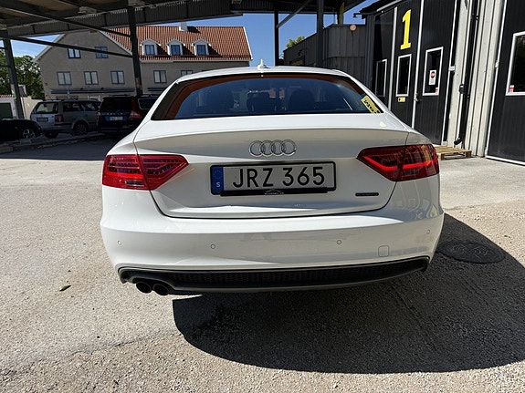 Audi A5 7 of 11