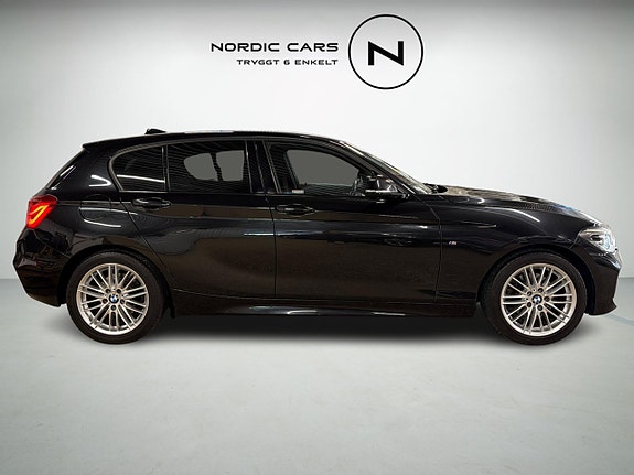 BMW 120i 5 of 5