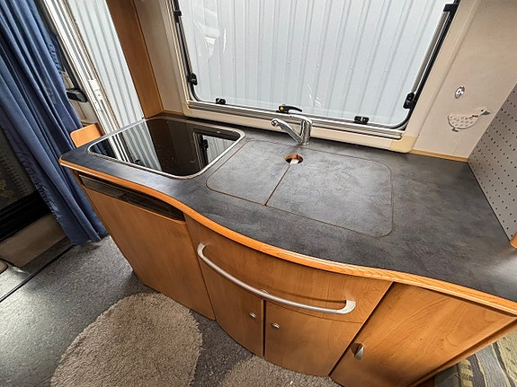Hymer B 534 3500 kg / 6,10 lång / 1995 kr/månaden 5 of 9
