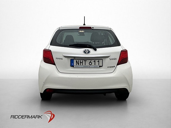 Toyota Yaris 7 of 26