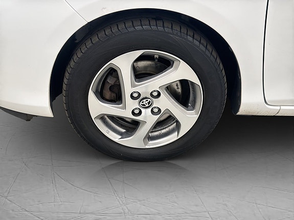 Toyota Yaris 25 of 26
